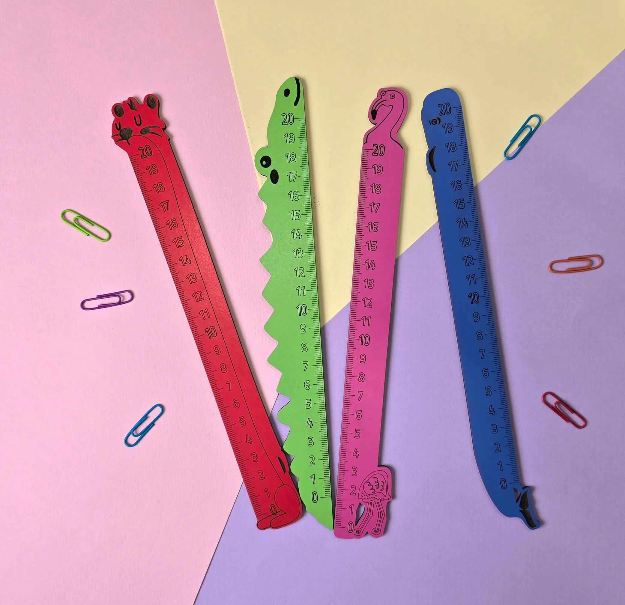 خط‌کش فانتزی ۲۰ سانتیمتر