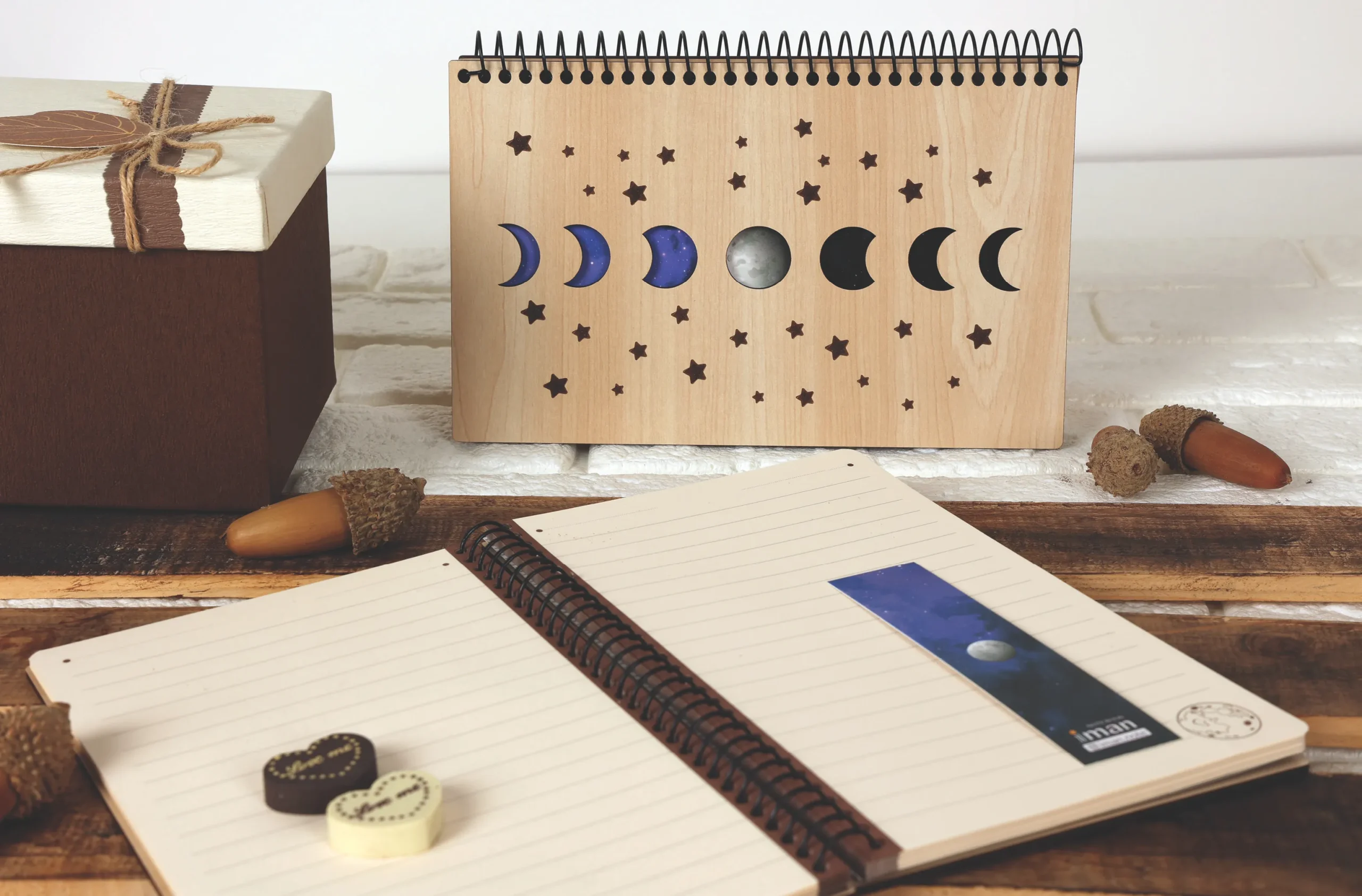 دفتر اروپایی چوبی