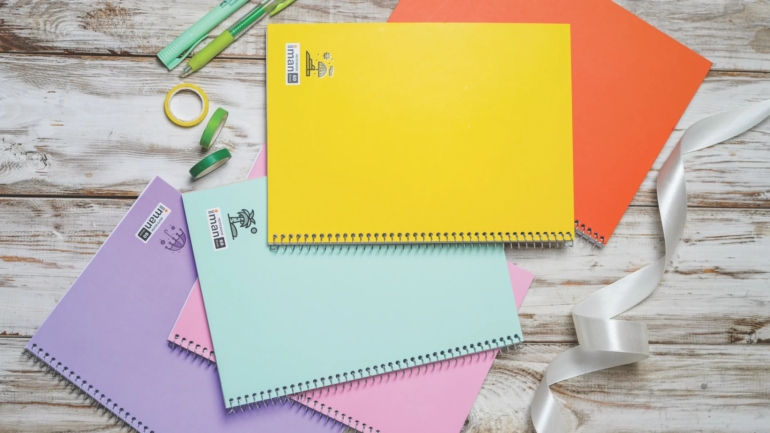 دفتر گلاسه رنگی ۱۰۰برگ